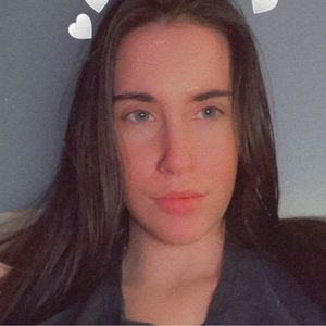 Meet your Posher, Makayla